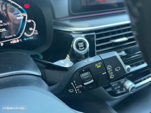BMW 530 e Pack Desportivo M - 10