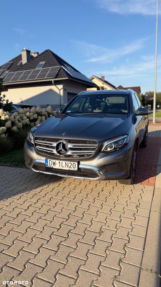 Mercedes-Benz GLC - 1