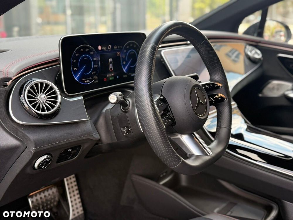 Mercedes-Benz EQE 350+ 90.5kWh AMG Line - 11