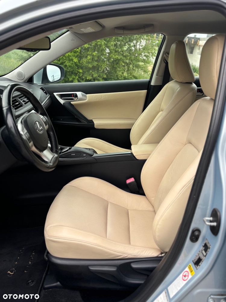 Lexus CT Impression Line - 26
