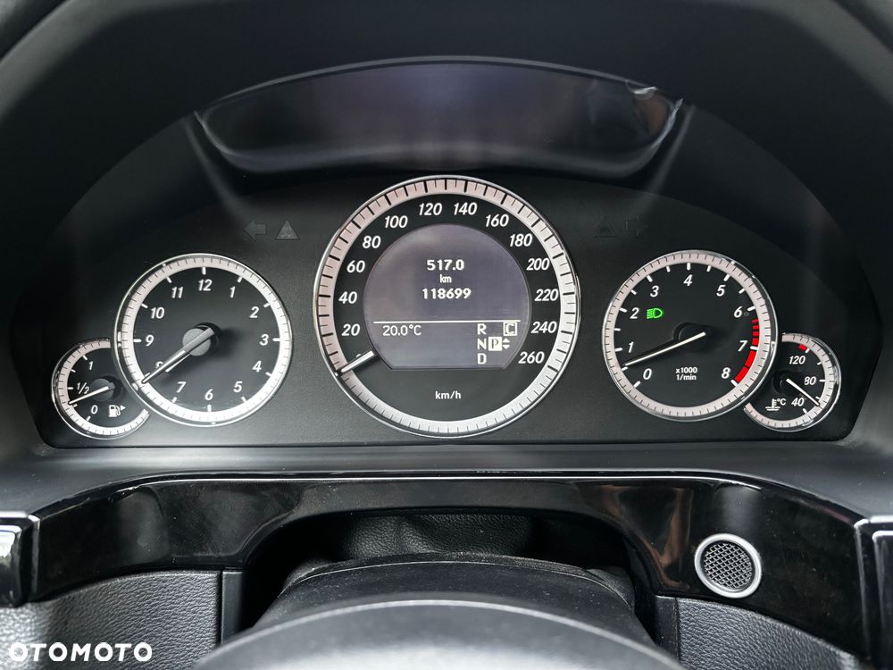 Mercedes-Benz Klasa E 500 Avantgarde - 13