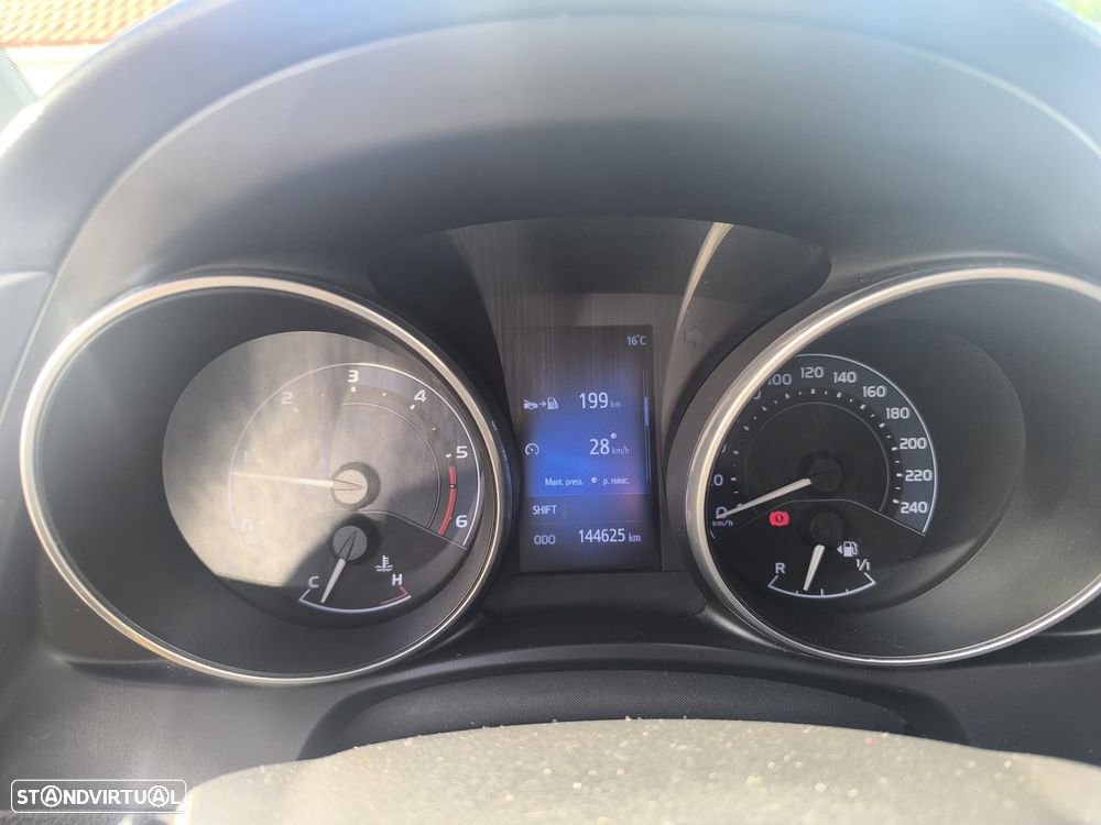 Toyota Auris Touring Sports 1.4 D-4D Comfort+Pack Sport - 8