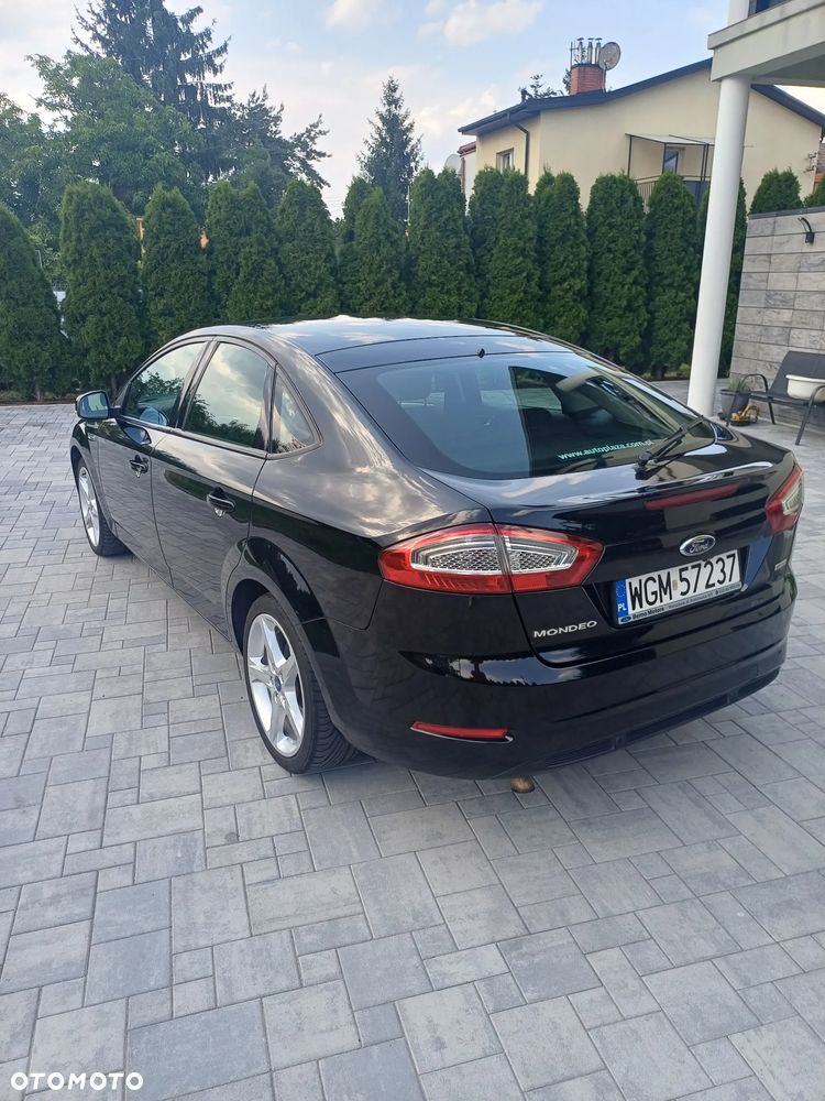 Ford Mondeo - 9