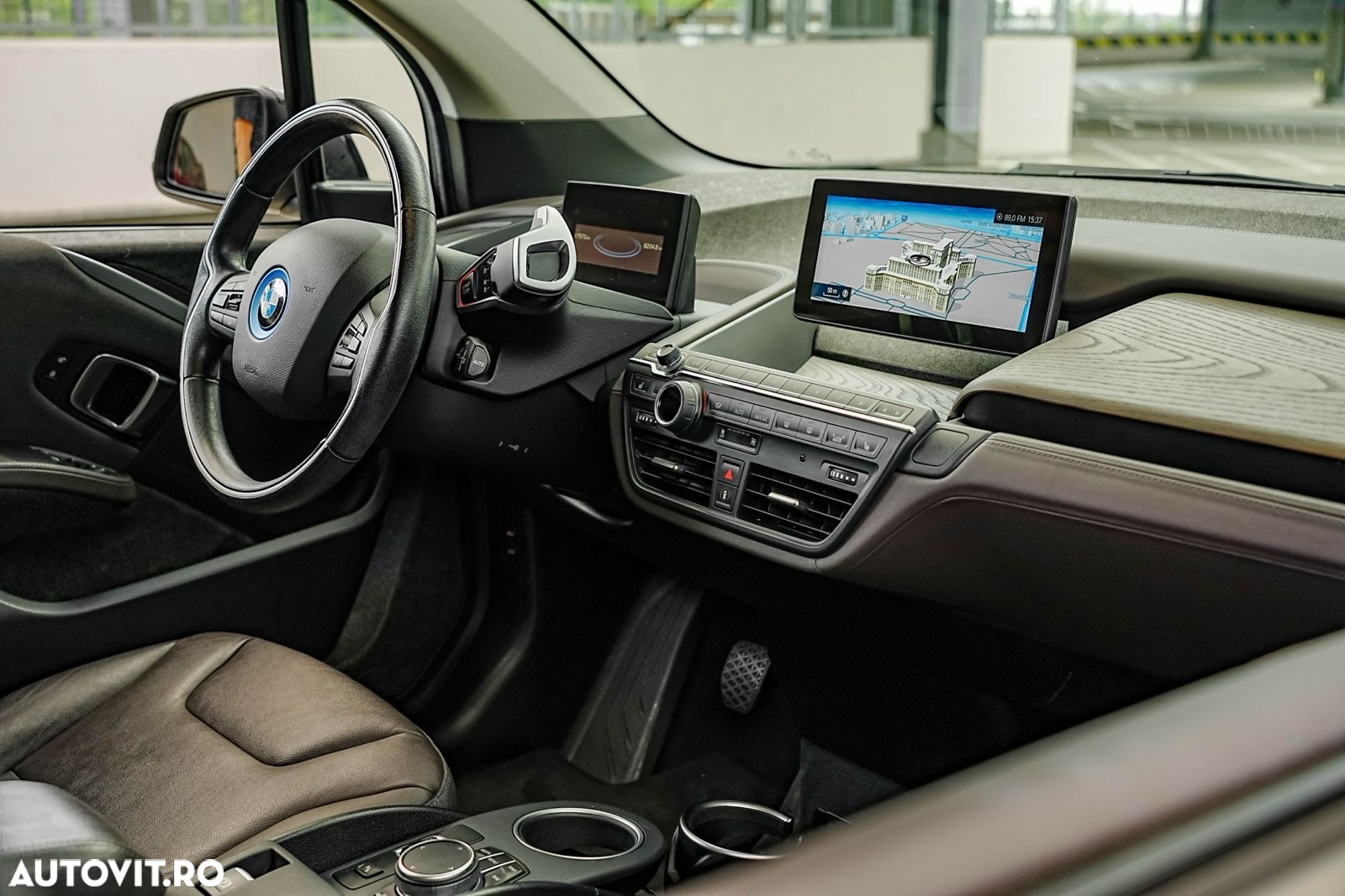BMW i3 (120 Ah) - 13