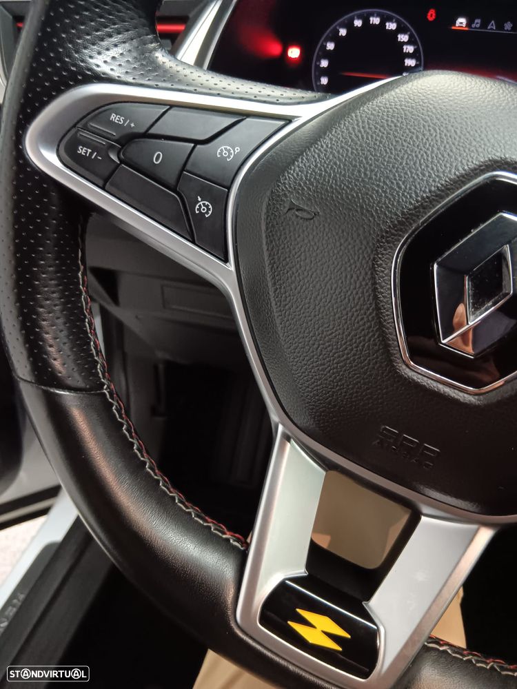 Renault Captur 1.0 TCe RS Line - 18