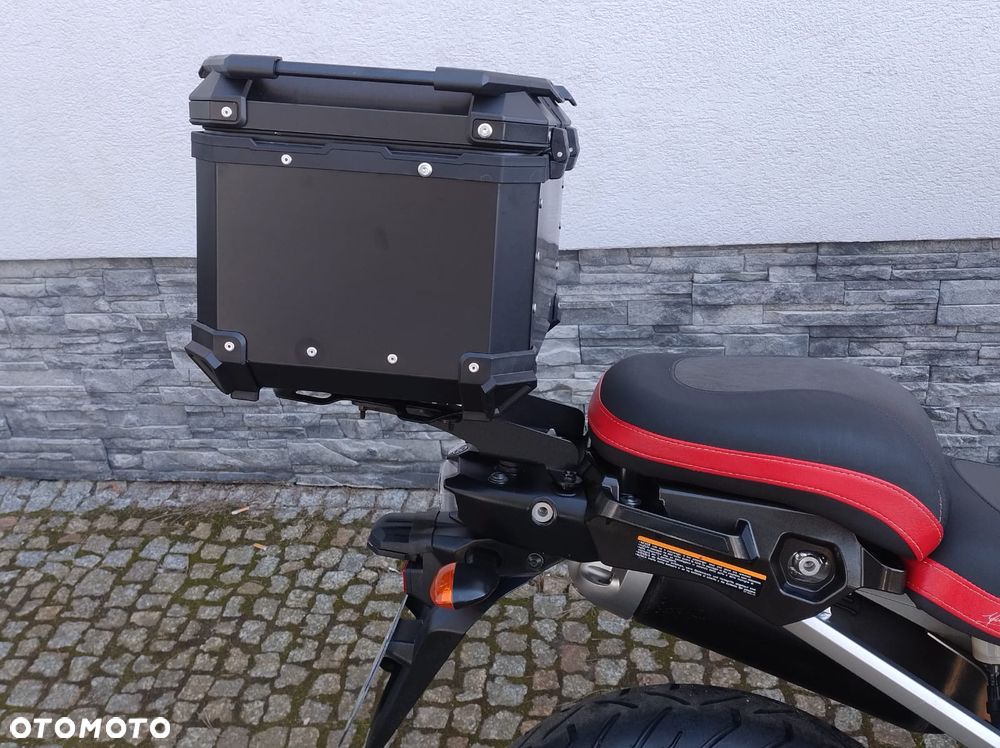 Yamaha Super Tenere - 14