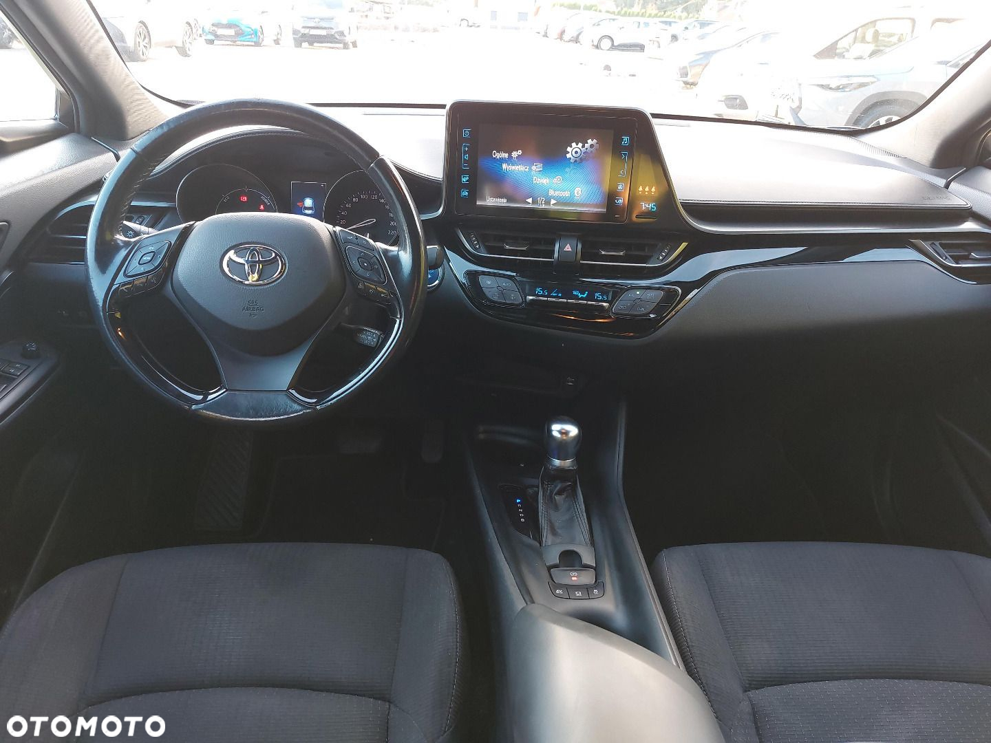 Toyota C-HR - 10
