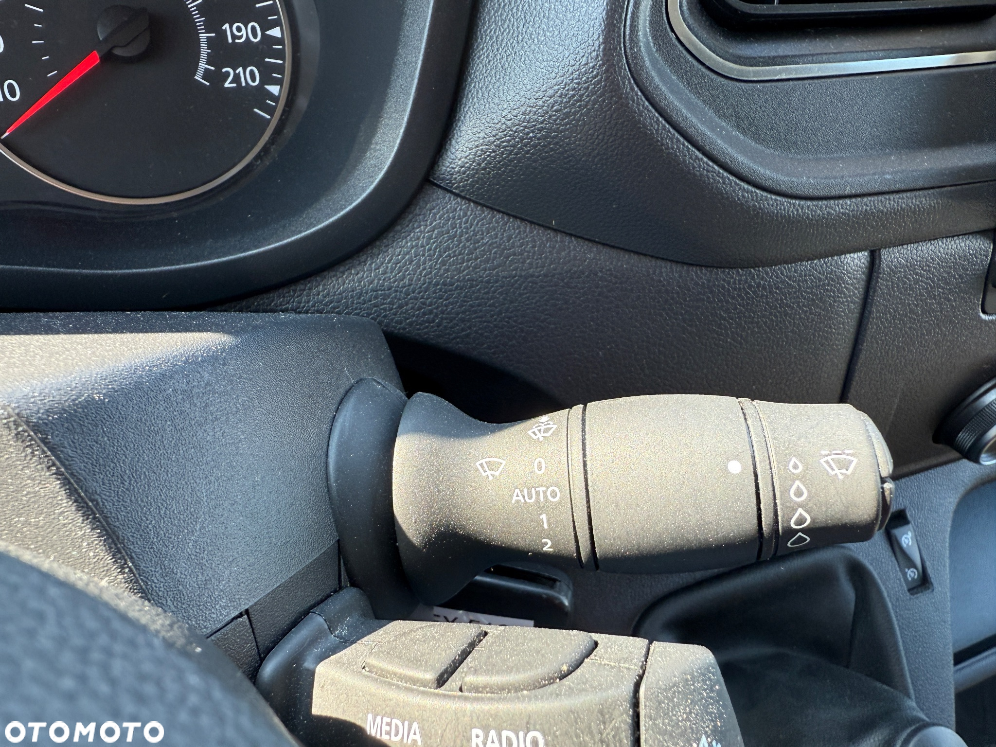 Renault 2023/MASTER/L3H2/150KM/Klima/Kamera/tempomat/KeylessGo/multifunkcja/Bliss/SORTIMO - 25