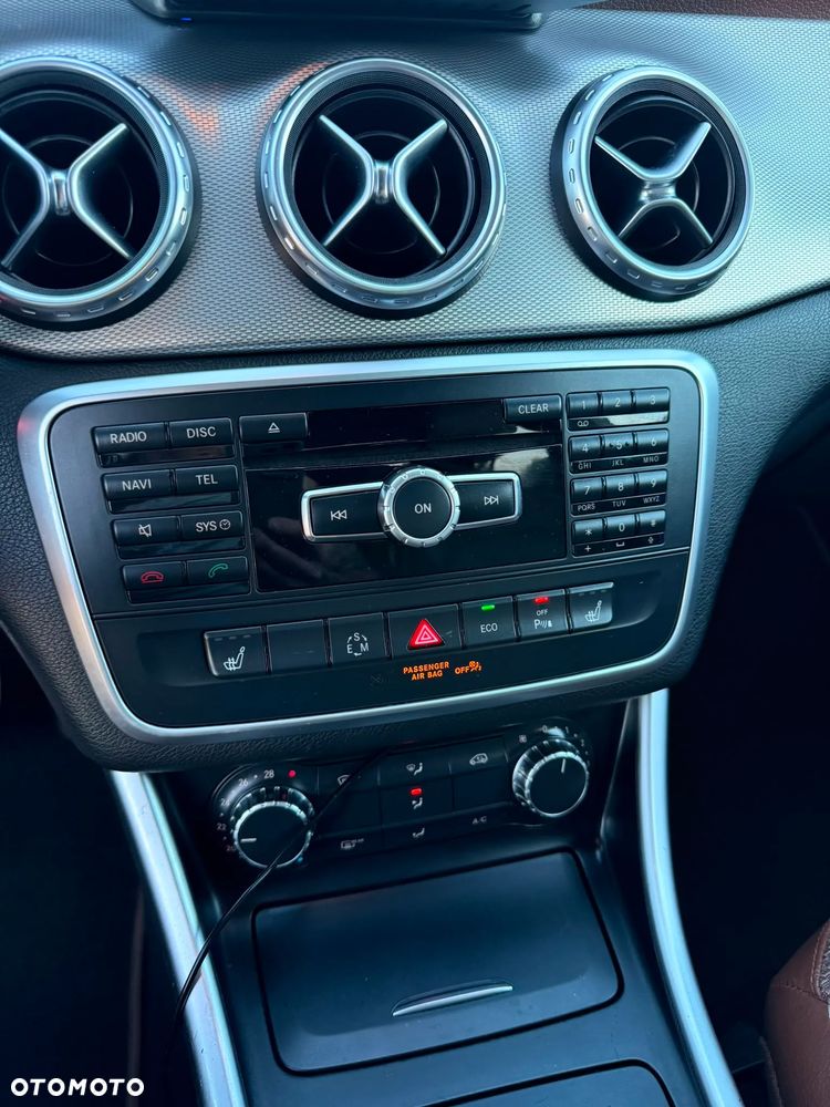 Mercedes-Benz GLA 200 CDI 7G-DCT Edition 1 - 15