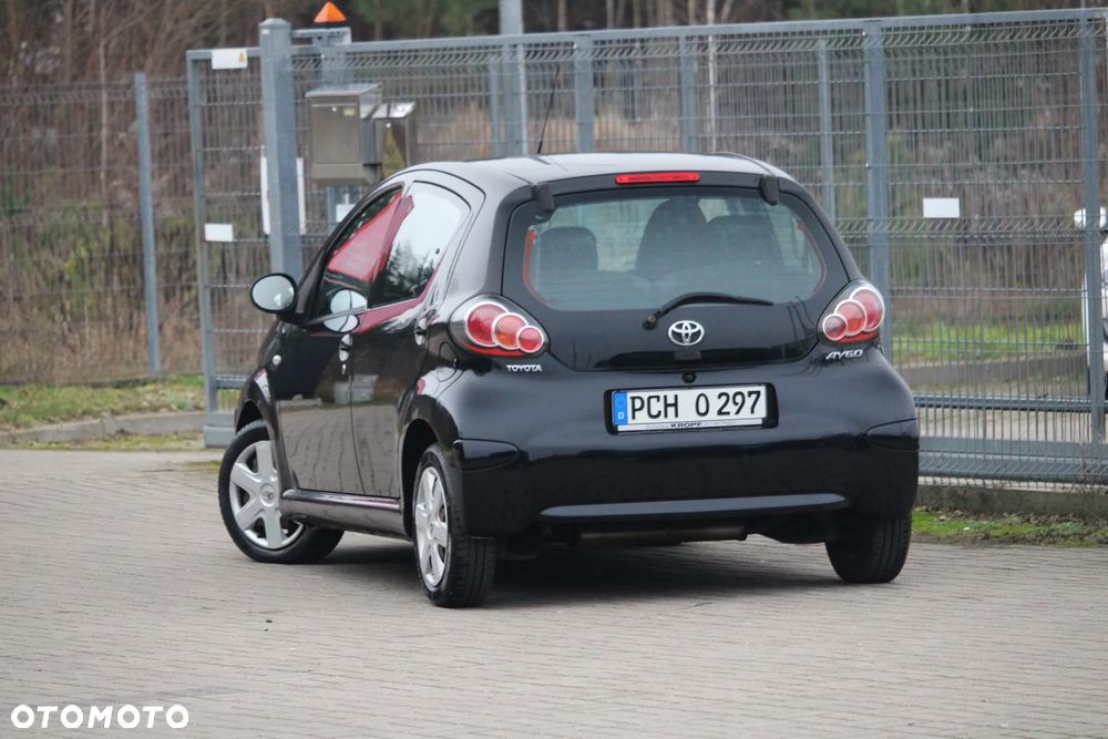 Toyota Aygo - 13