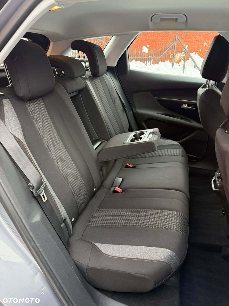 Peugeot 3008 HDi FAP 150 Platinum - 4