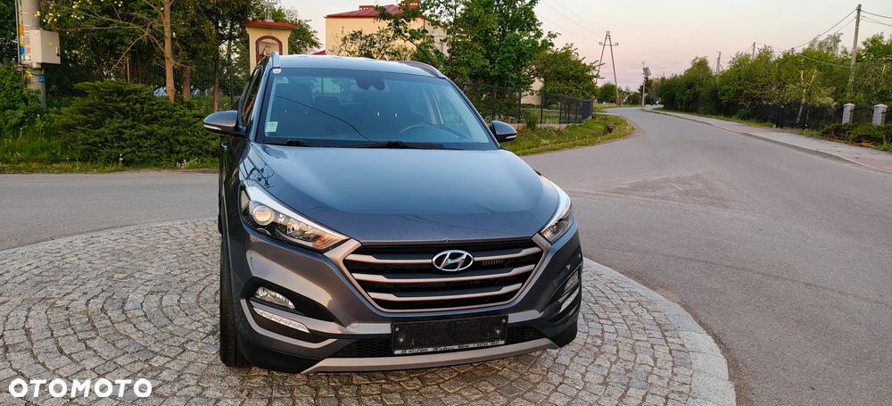 Hyundai Tucson 2.0 CRDI 4WD Style - 12