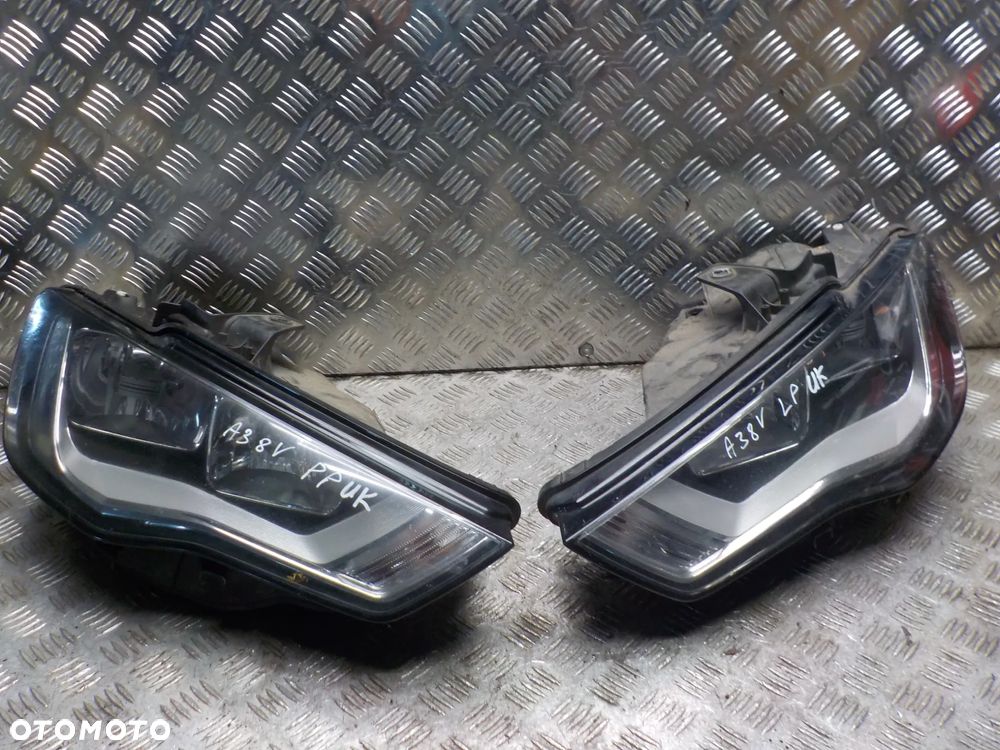 AUDI A3 8V LAMPA LEWA LUB PRAWA PRZOD WERSJA ANGIELSKA 8V0941003A 8V0941004A - 1