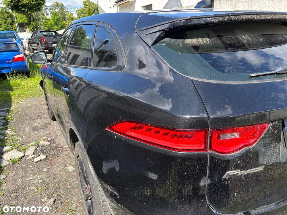 Jaguar F-Pace 20d AWD Prestige - 14