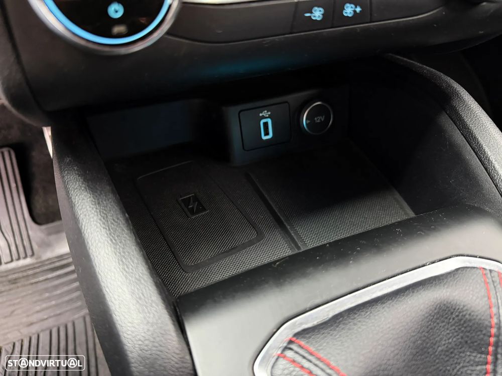 Ford Focus 1.0 EcoBoost ST-Line - 25