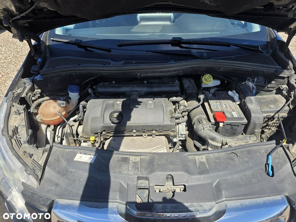 Peugeot 2008 1.6 VTi Allure - 15