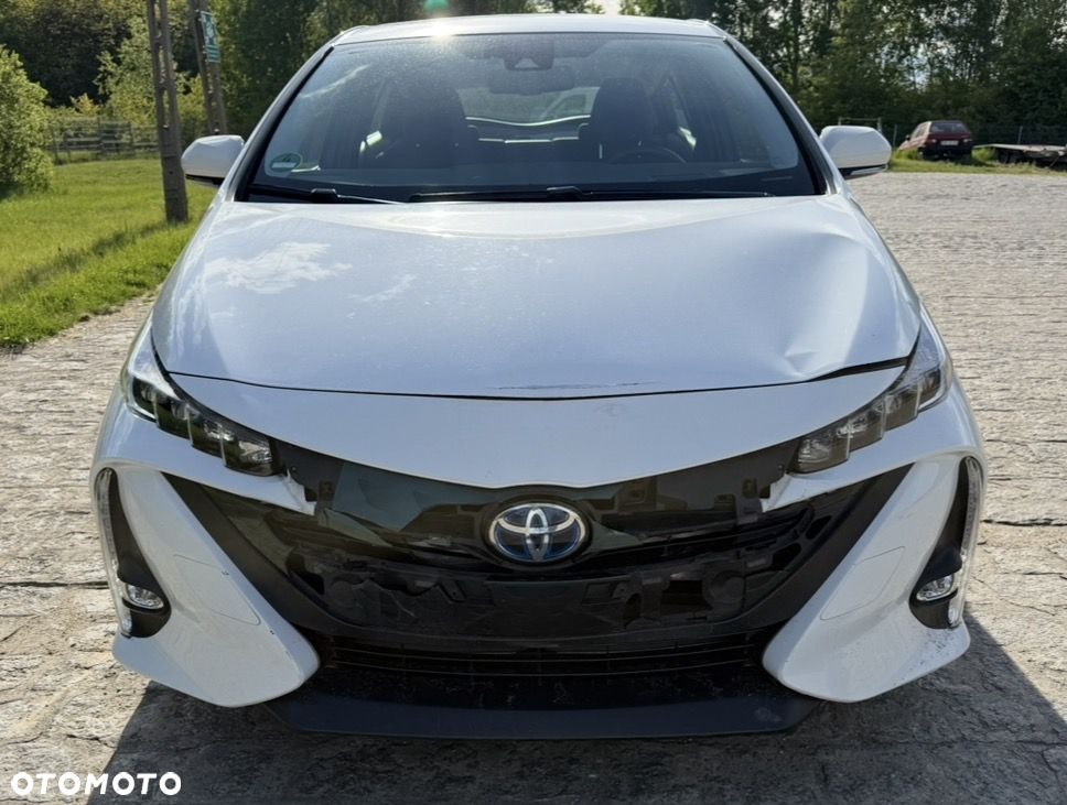 Toyota Prius - 22