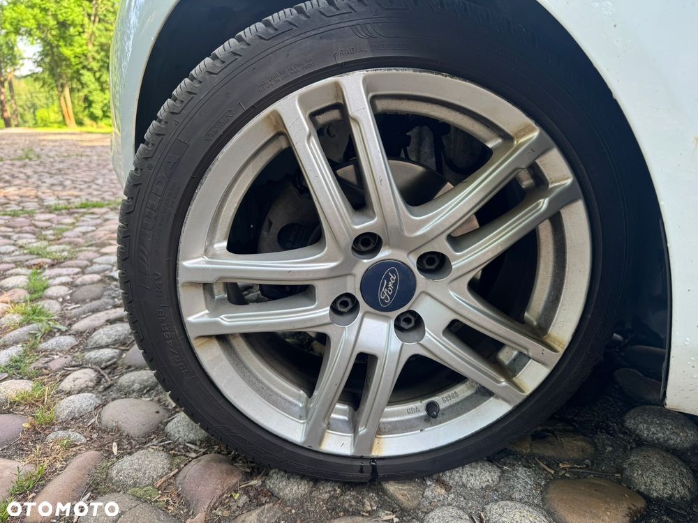Ford Fiesta 1.6 Titanium - 14