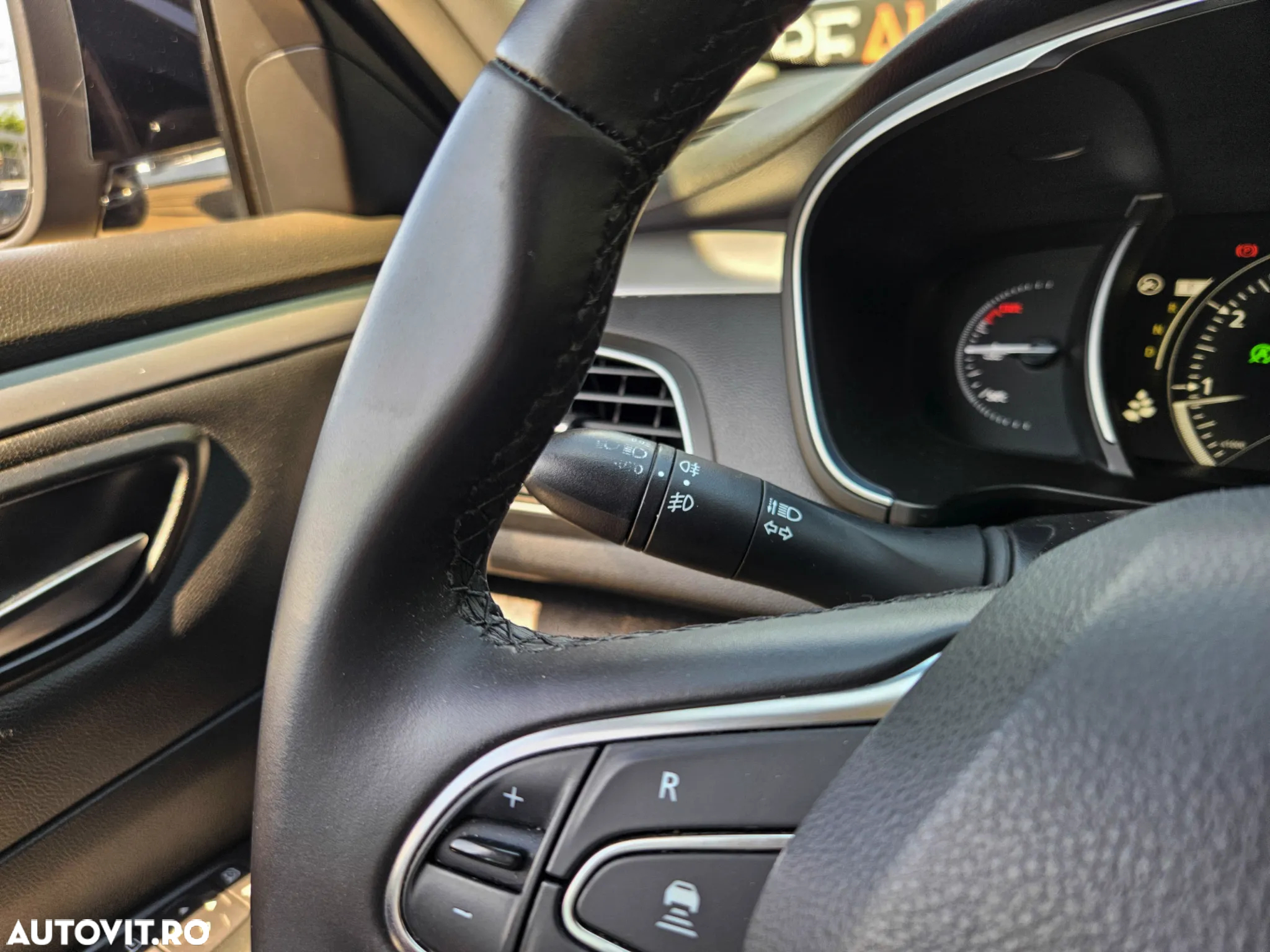 Renault Talisman ENERGY TCe 150 EDC LIMITED - 18