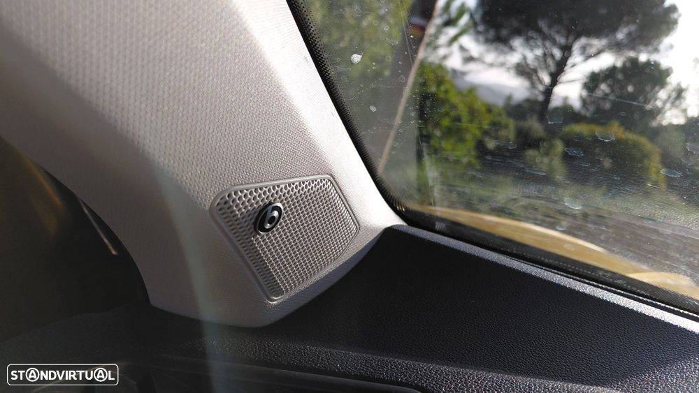 VW T-Roc 1.5 TSI Beats DSG - 6