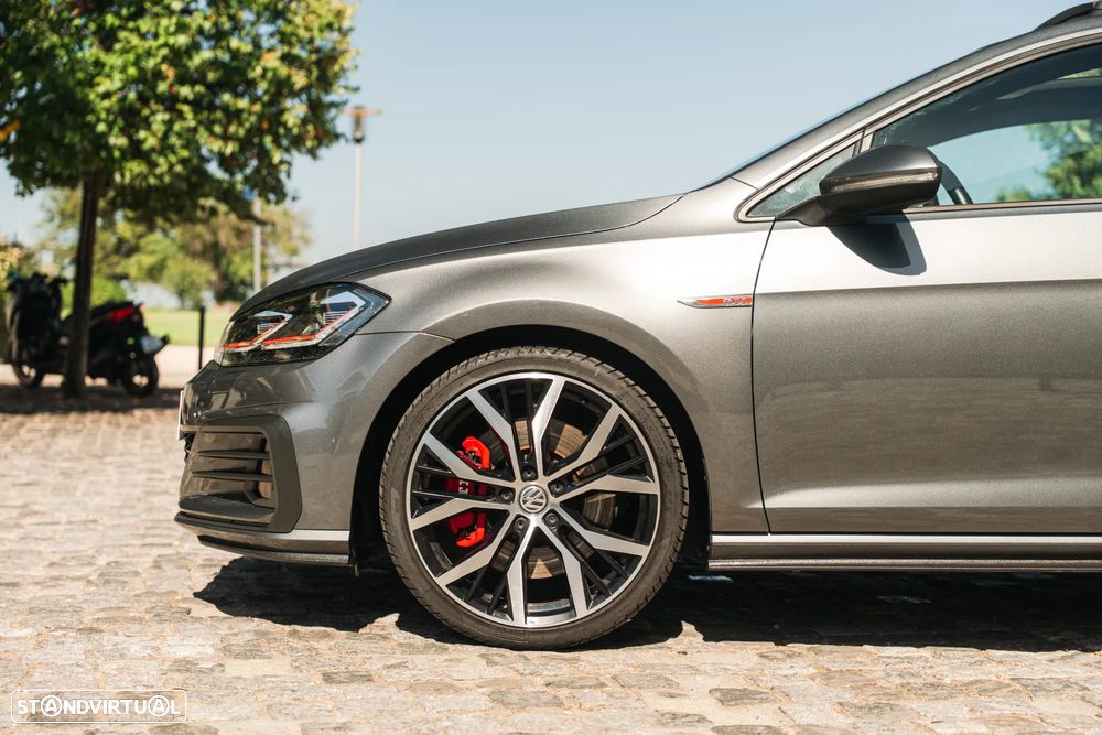 VW Golf GTI 2.0 TSI OPF DSG Performance - 9
