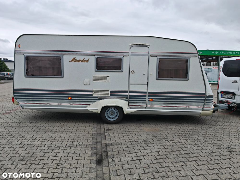 LMC 495 - 6