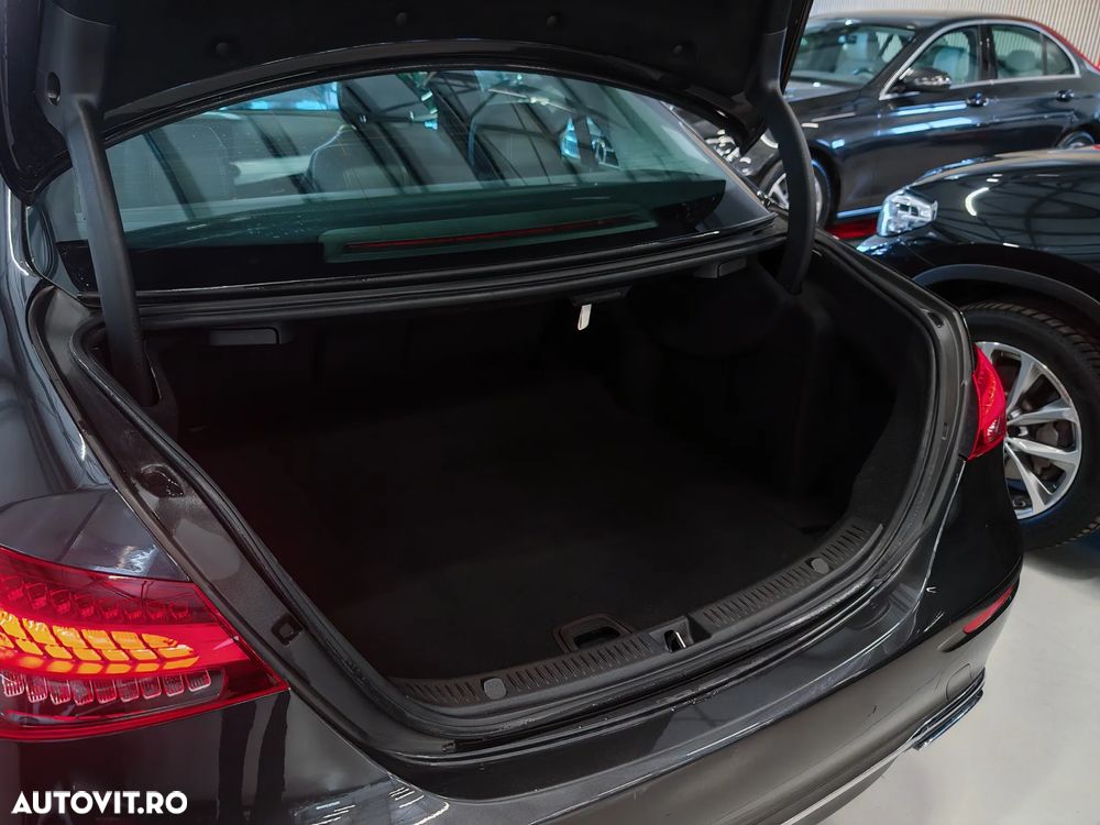 Mercedes-Benz E 200 d 9G-TRONIC Avantgarde - 33