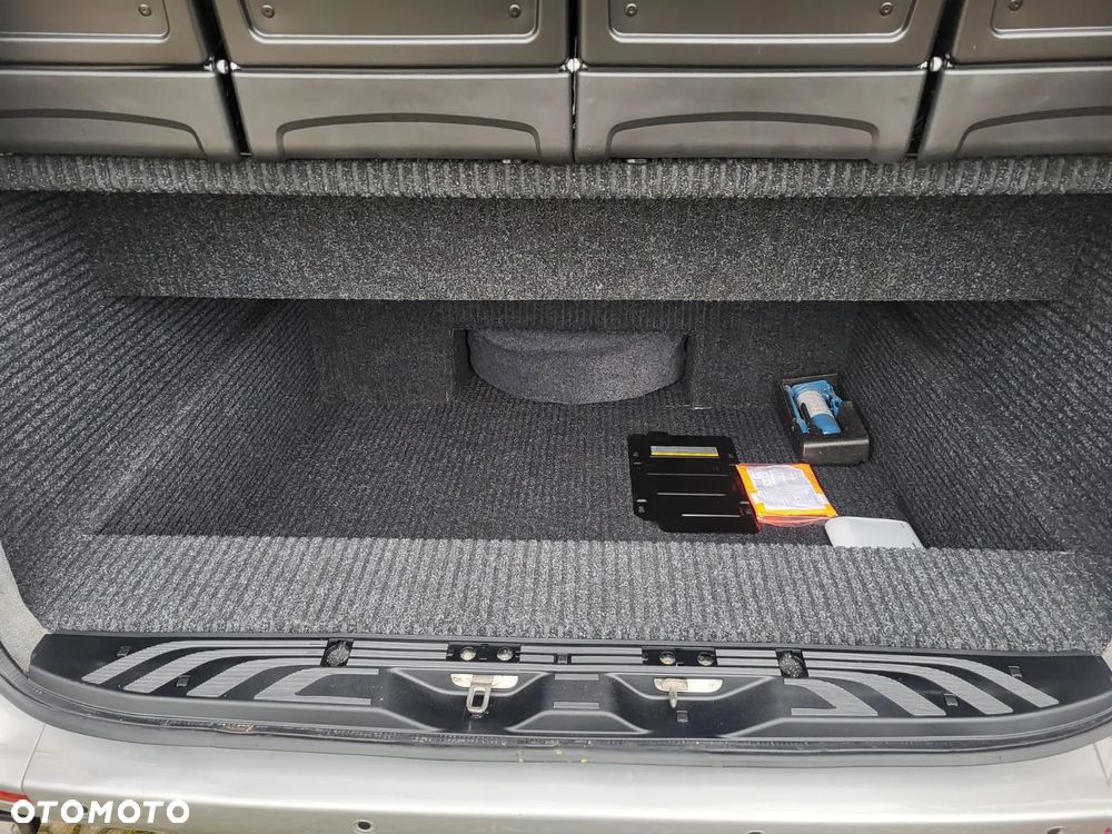 Mercedes-Benz Sprinter 517 CDI NOWA ZABUDOWA 24 miejsca +3 stojące - 9