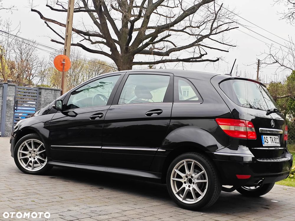 Mercedes-Benz Klasa B 200 CDI Special Edition - 14