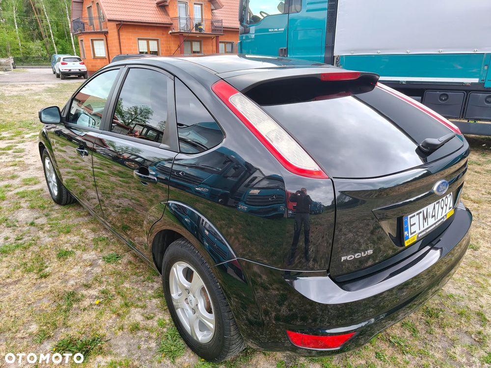 Ford Focus - 11