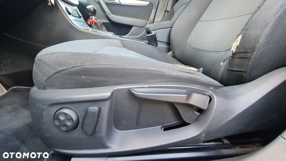 Volkswagen Passat 2.0 TDI Comfortline - 21