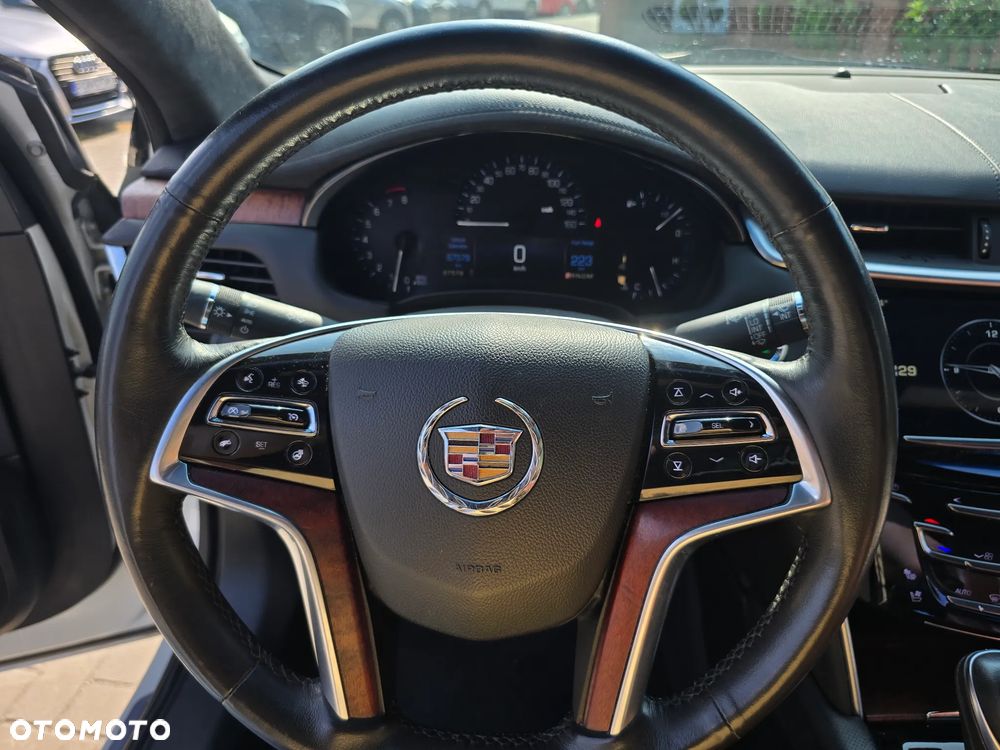 Cadillac XTS - 27