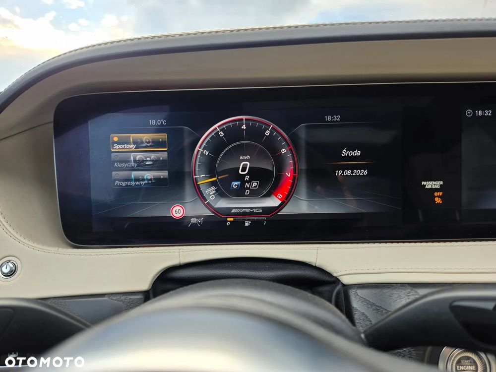 Mercedes-Benz Klasa S 400 d 4-Matic L 9G-TRONIC - 32