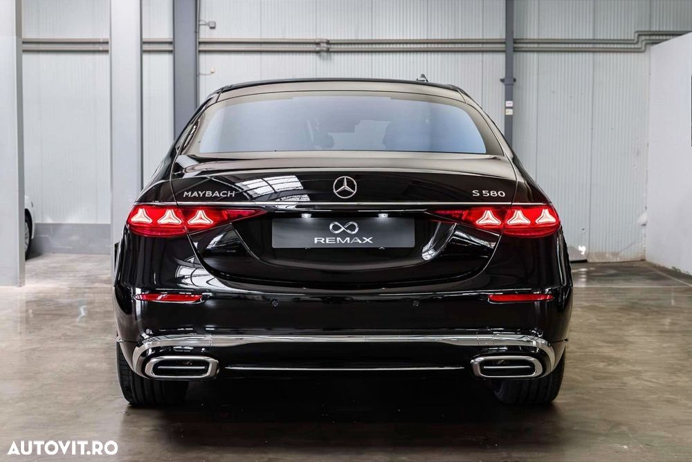 Mercedes-Benz S - 9