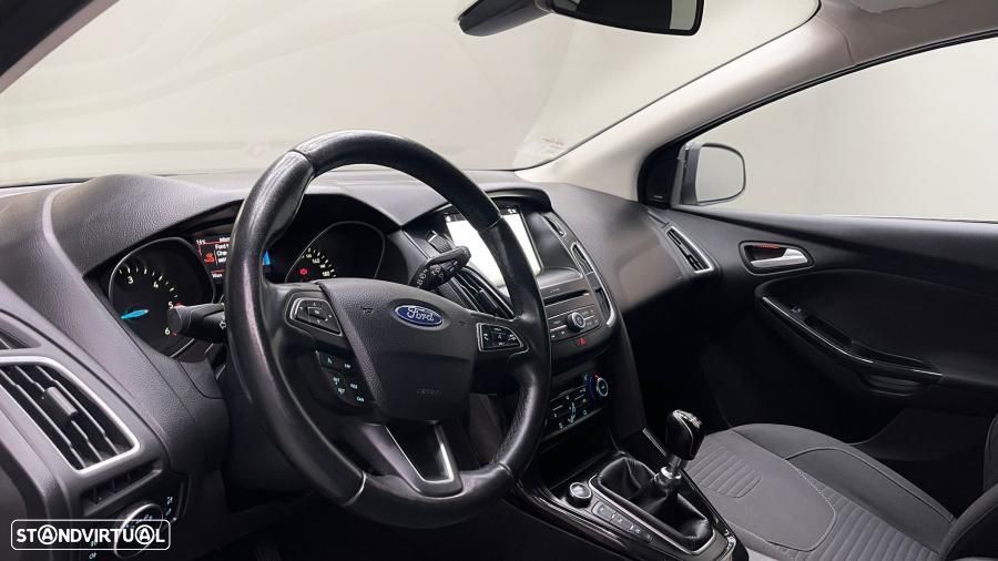 Ford Focus SW 1.5 TDCi Titanium - 11
