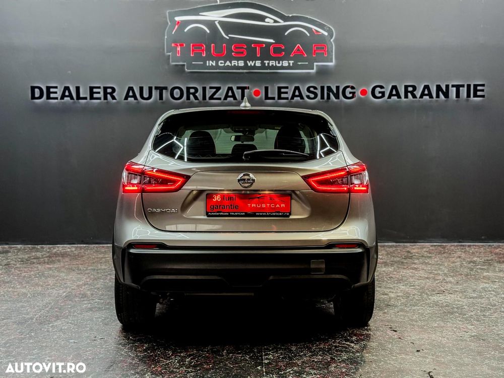 Nissan Qashqai 1.5 DCI DCT ACENTA - 5