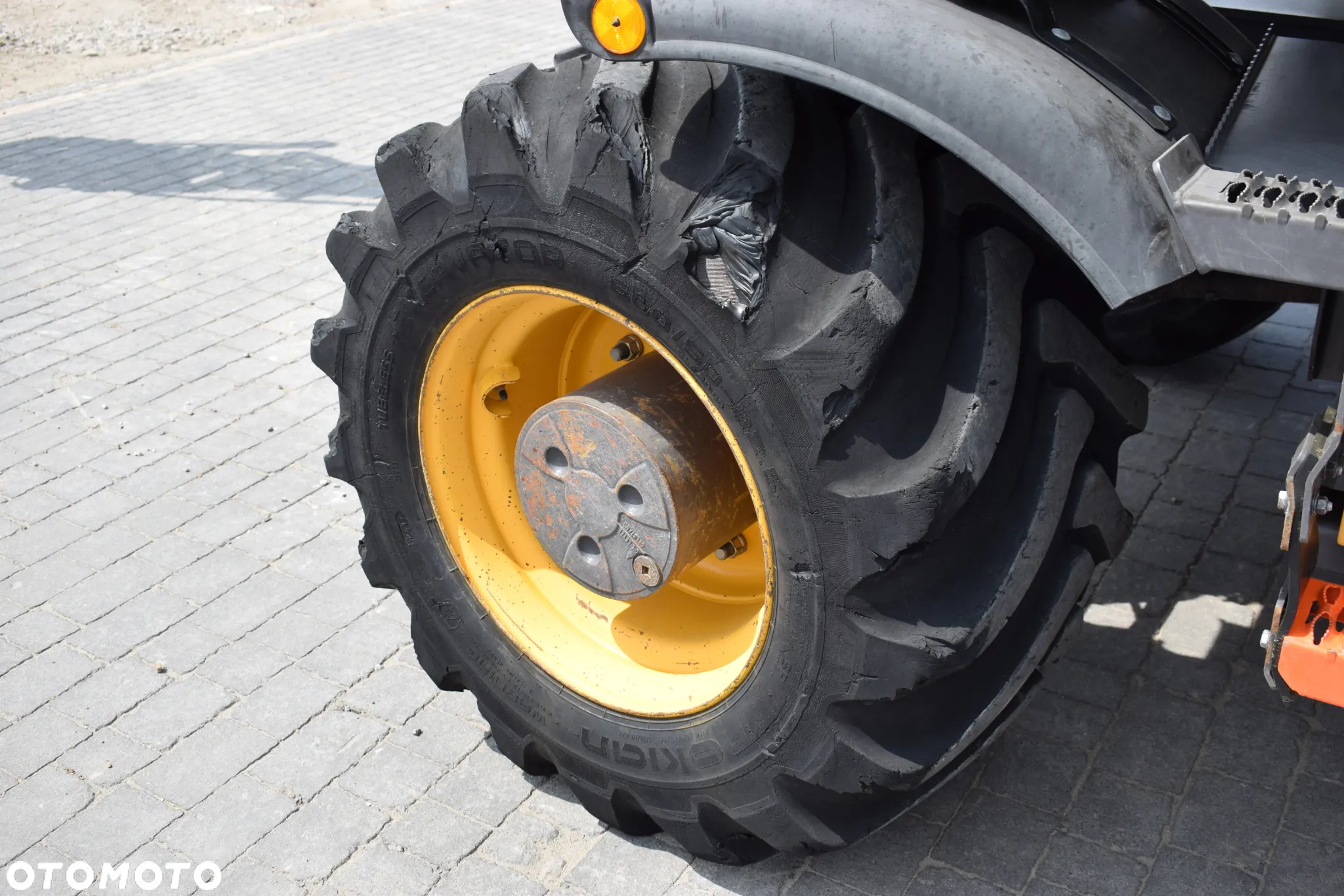 Koła R22.5 Nokian 600/50- 22.5 do koparki opony balony 24 płótna - 7