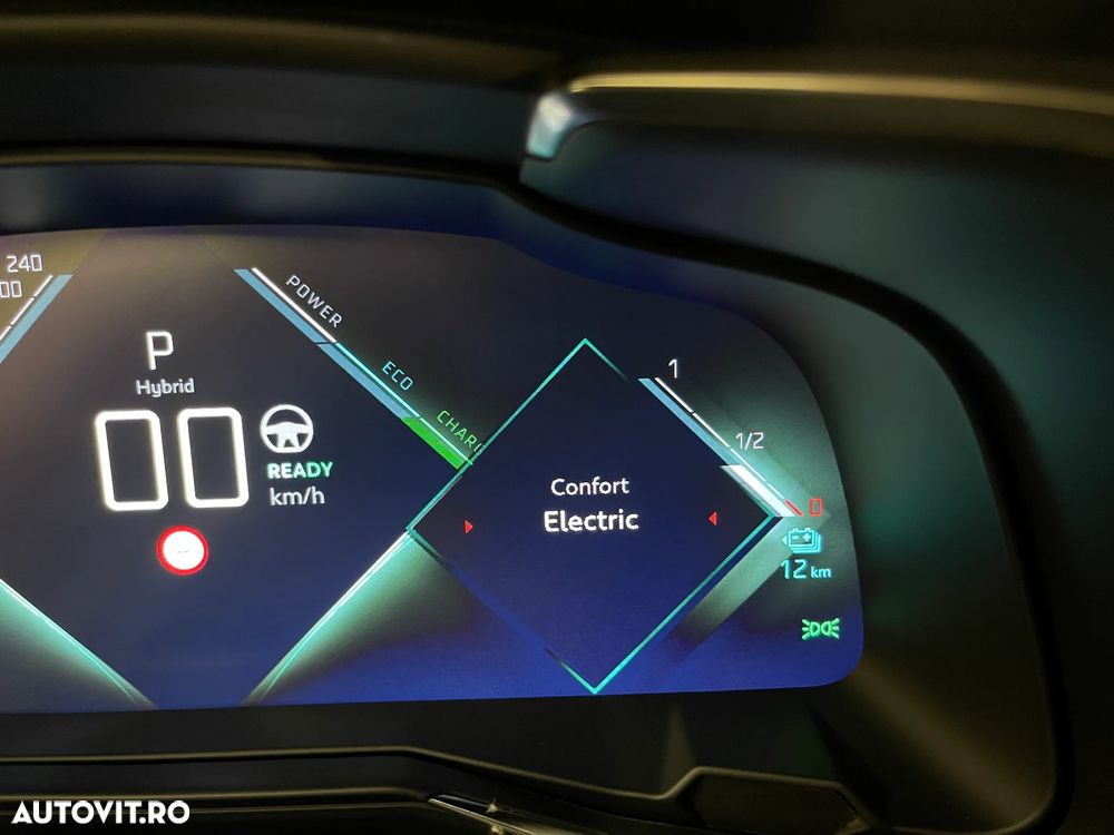 DS Automobiles DS 7 Crossback DS7 1.6 PHeV FWD 225 EAT8 PERFORMANCE LINE + - 37