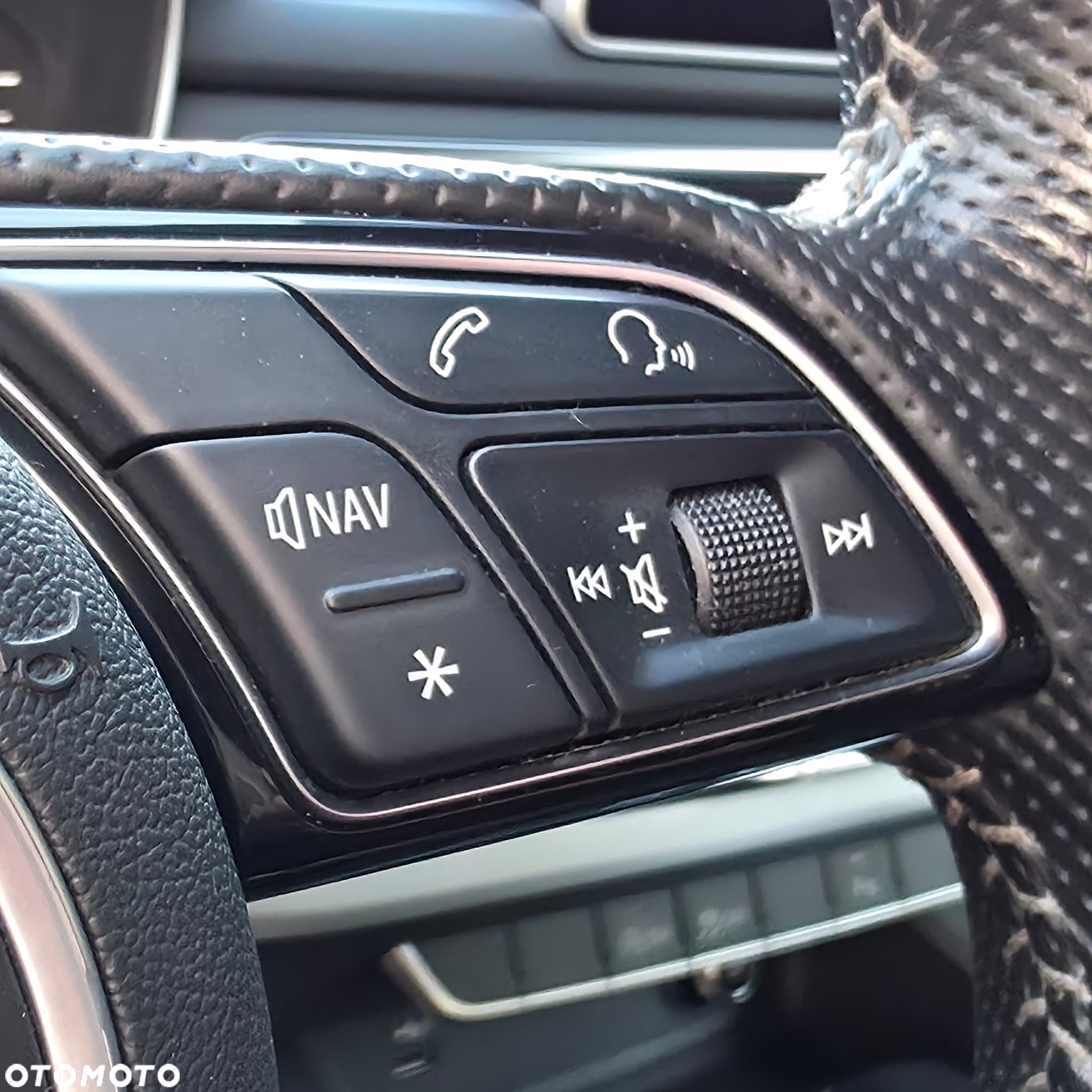 Audi A4 Avant 2.0 TDI S tronic - 26