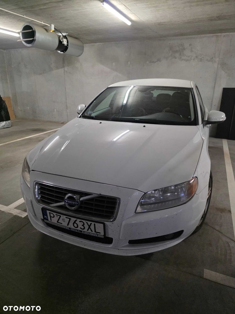 Volvo S80