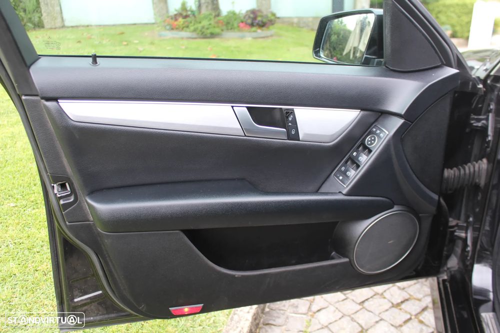 Mercedes-Benz C 220 Station CDI DPF (BlueEFFICIENCY) Avantgarde - 8