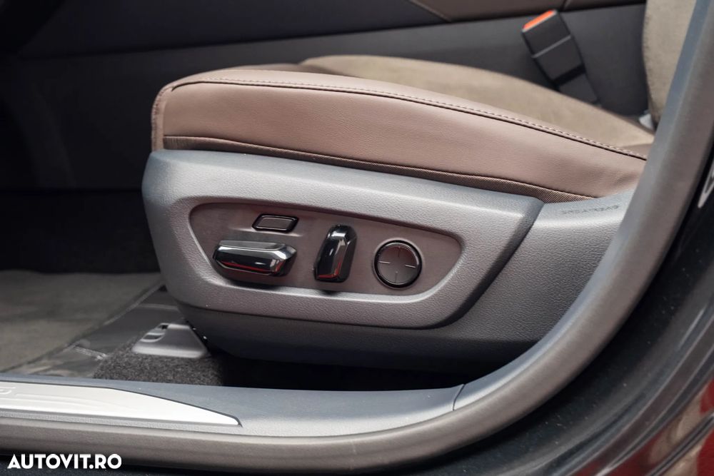 Lexus Seria RX 450h+ E-Four PHEV Luxury Mark Levinson - 23