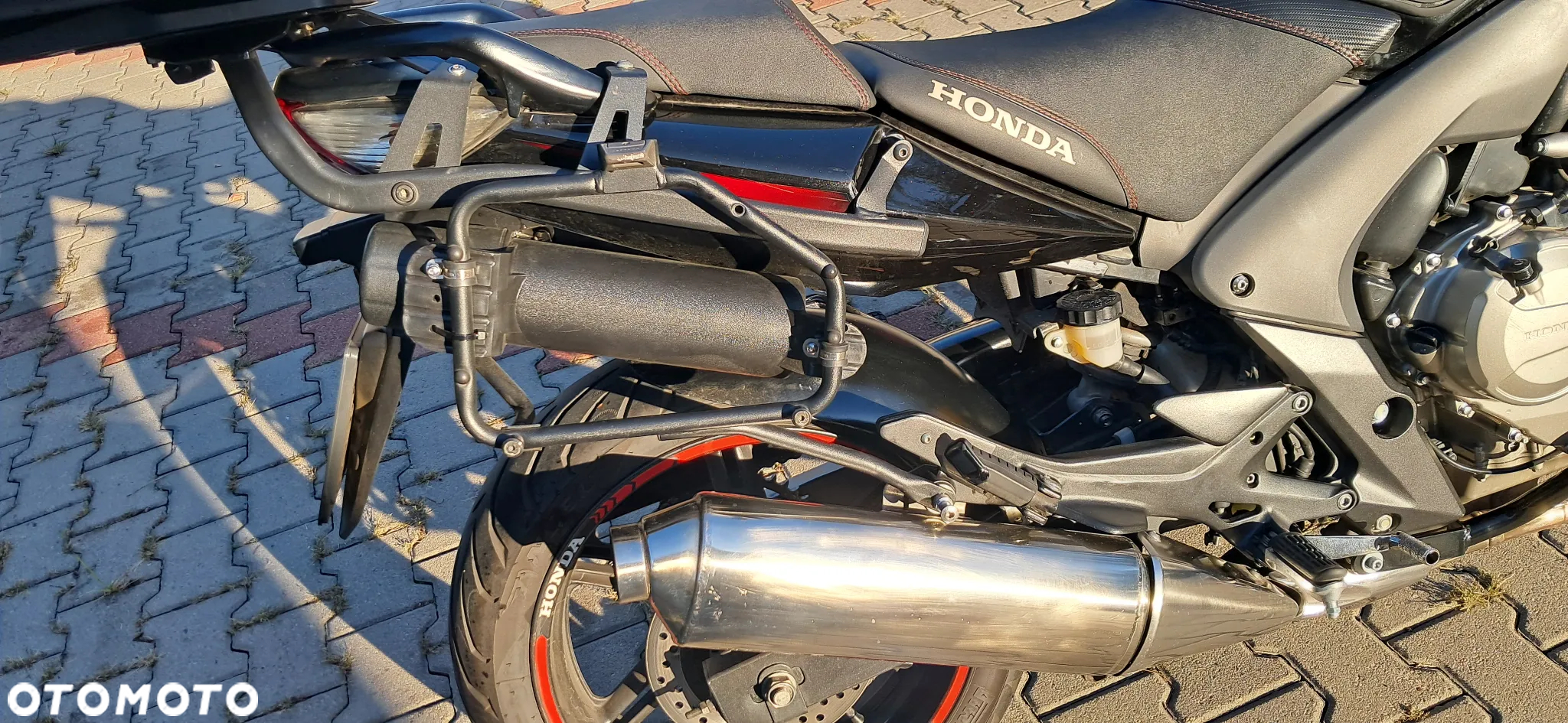 Honda CBF - 16