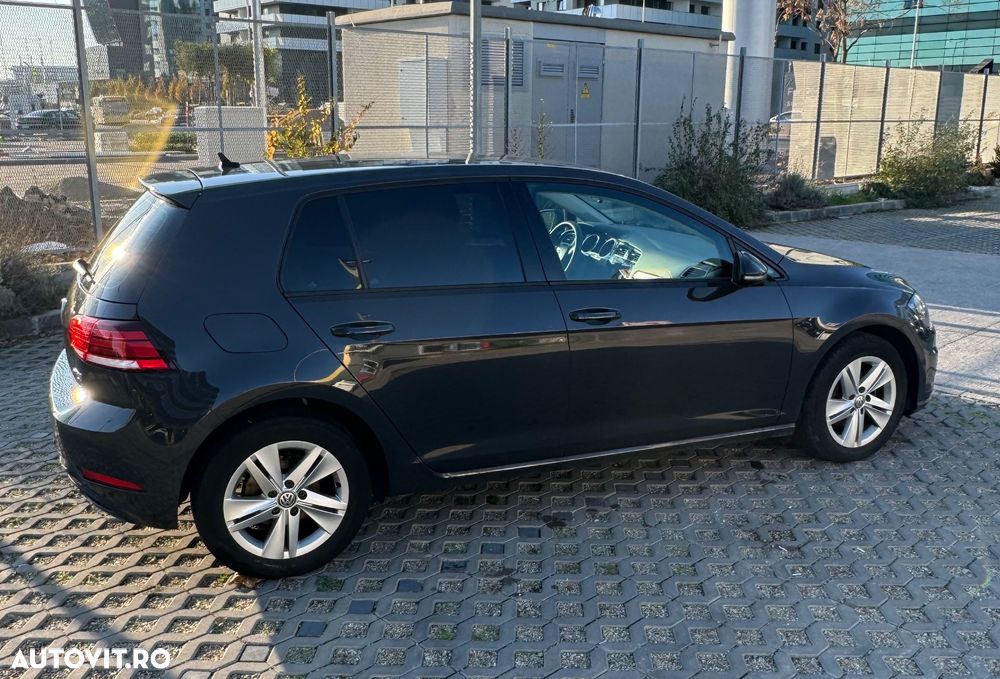 Volkswagen Golf 1.6 TDI Trendline - 4