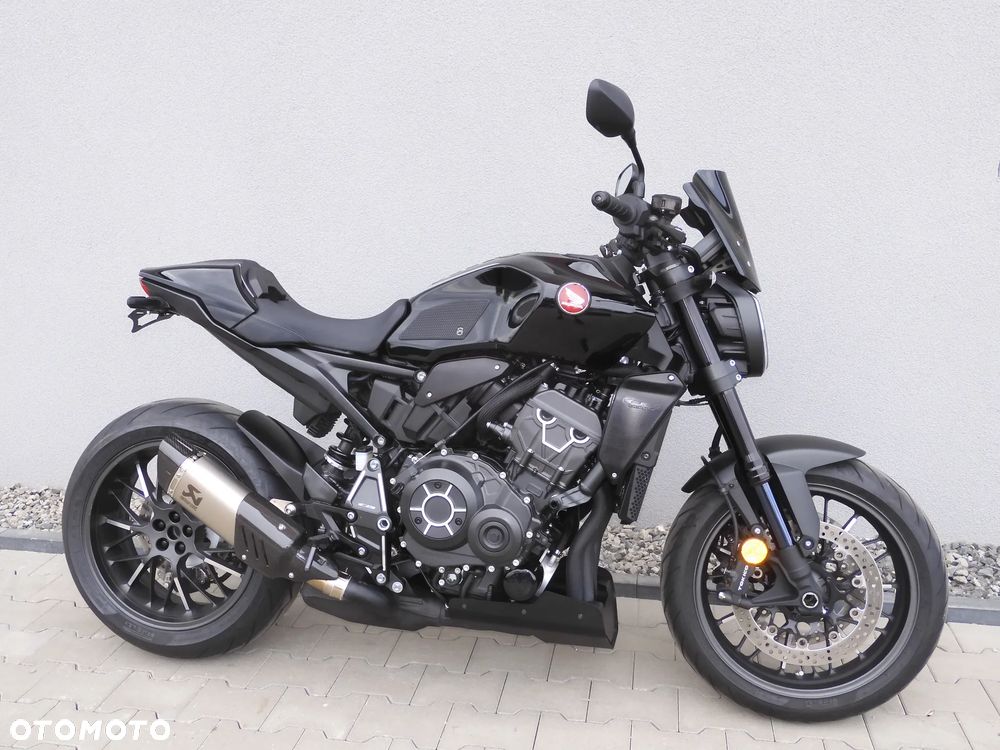 Honda CB - 3