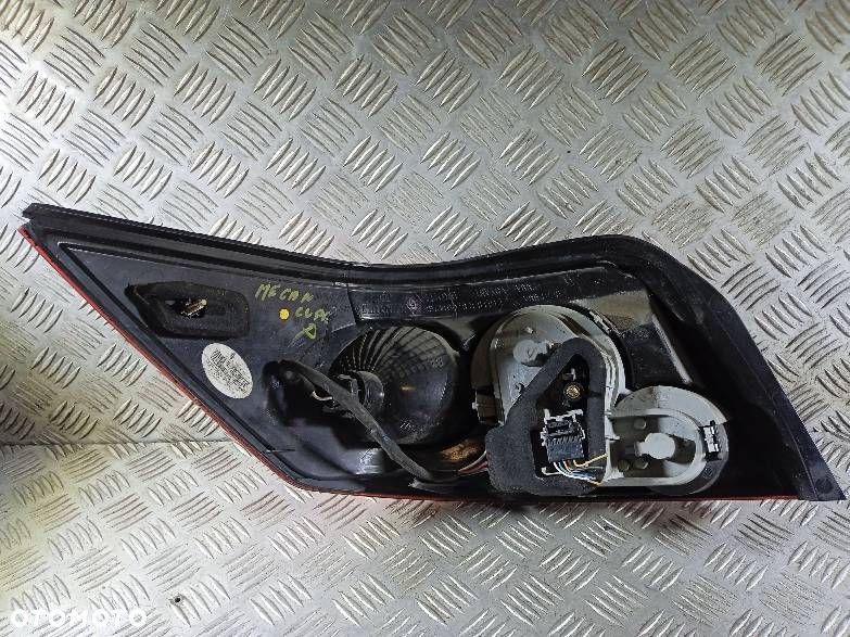 LAMPA PRAWA TYLNA RENAULT MEGANE 2 KABRIO - 2