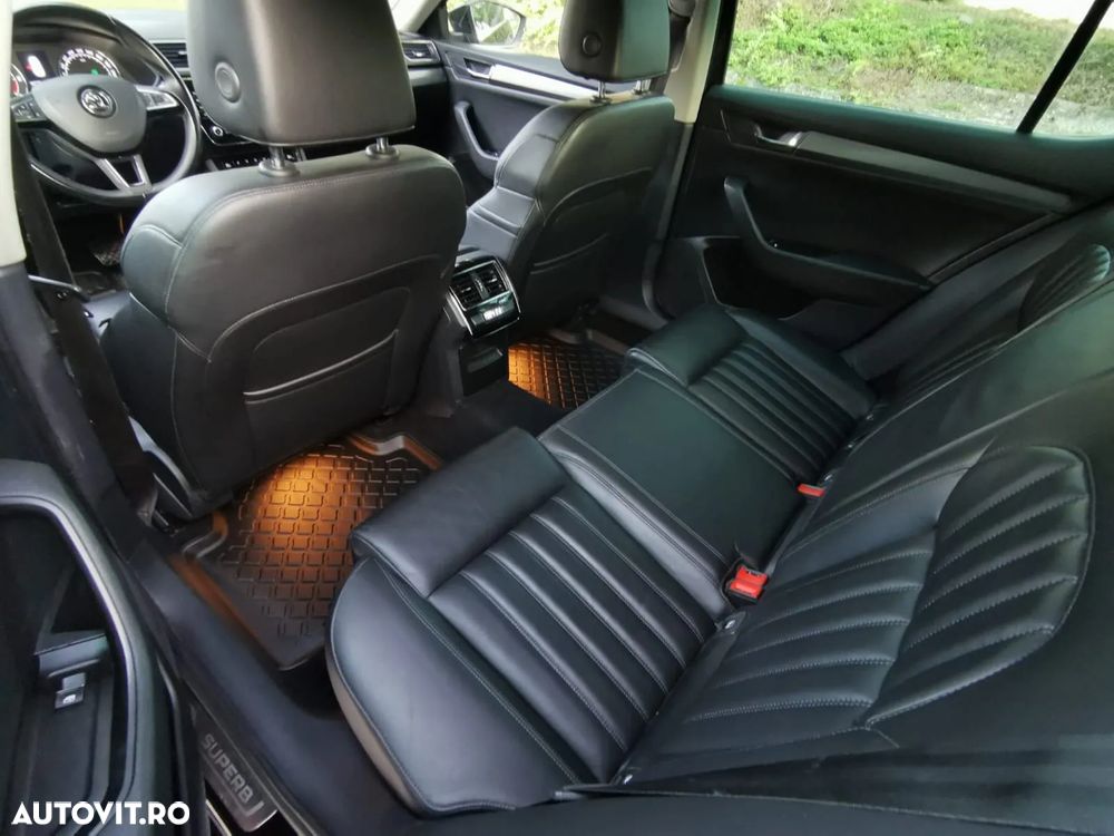 Skoda Superb 1.6 TDI DSG Active - 8