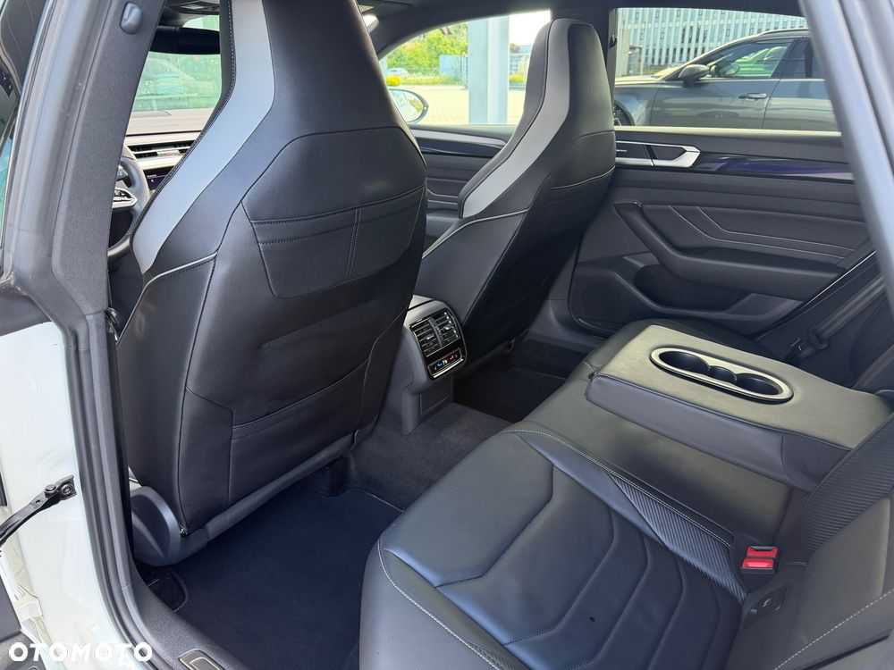 Volkswagen Arteon 2.0 TDI SCR 4Motion DSG R-Line - 23