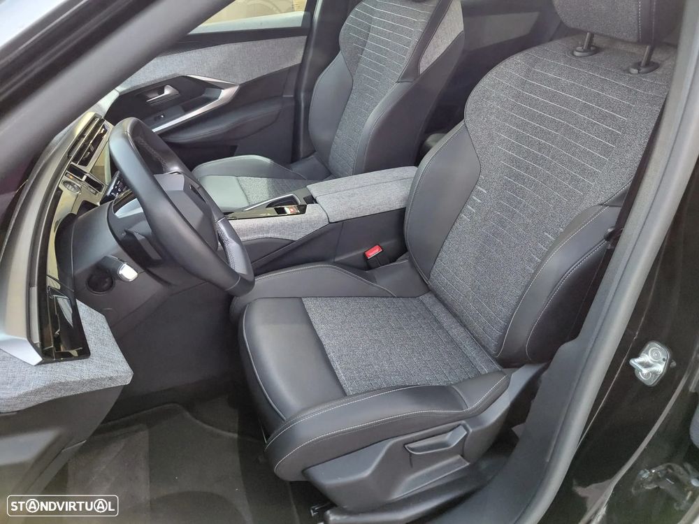 Peugeot 3008 1.2 Hybrid Allure e-DCS6 - 3