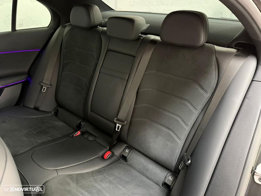 Mercedes-Benz E 300 e AMG Line - 53